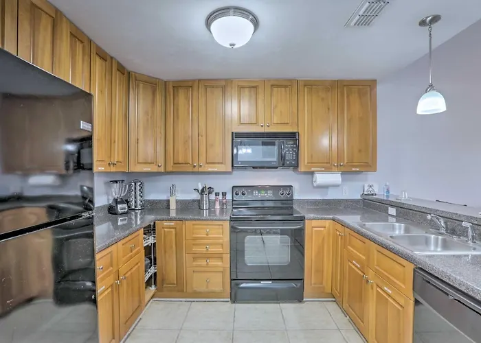 Сasa de vacaciones Tidy Townhome ~ 7 Mi To Downtown! Tallahassee